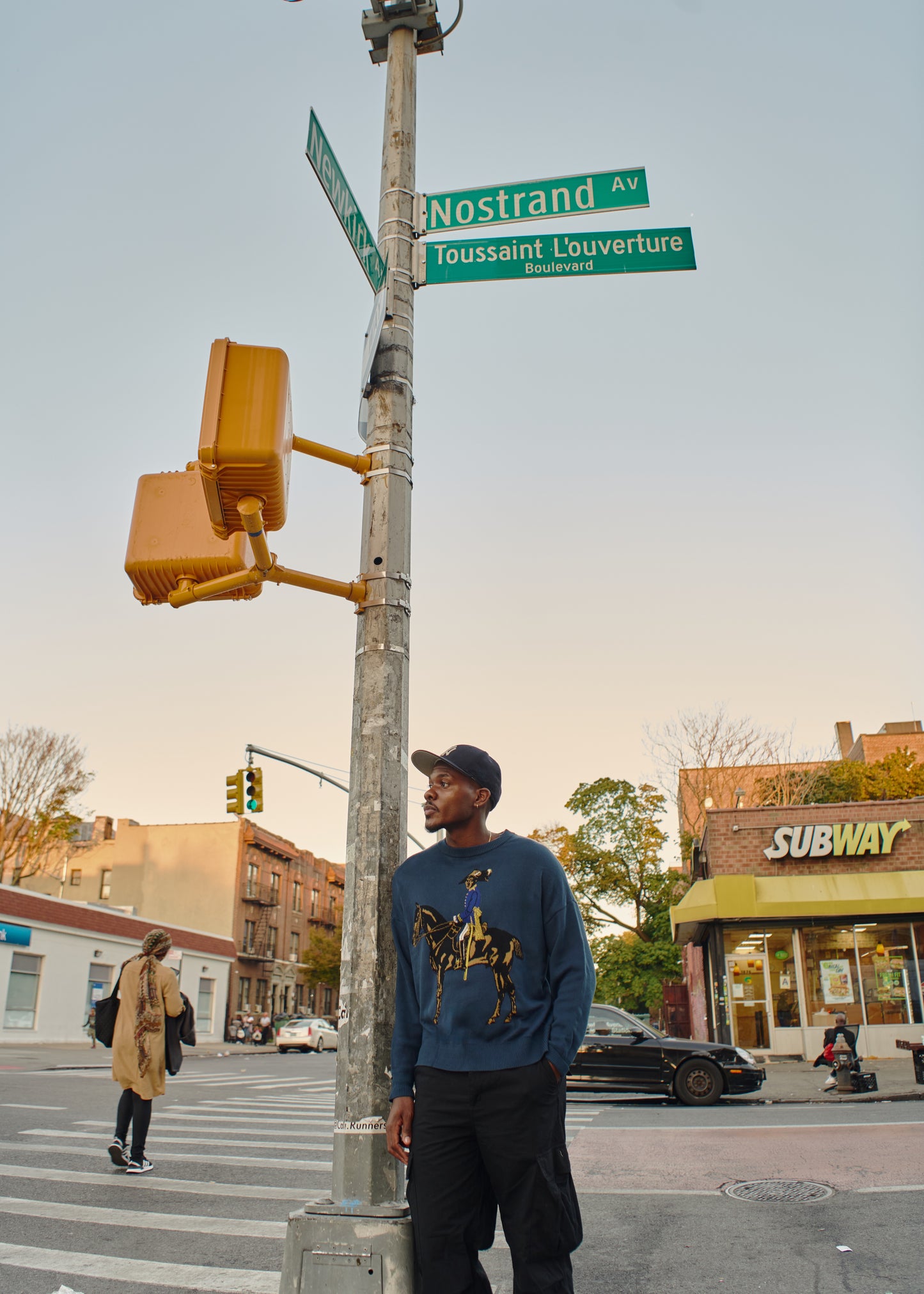 Toussaint Sweater - Royal Blue